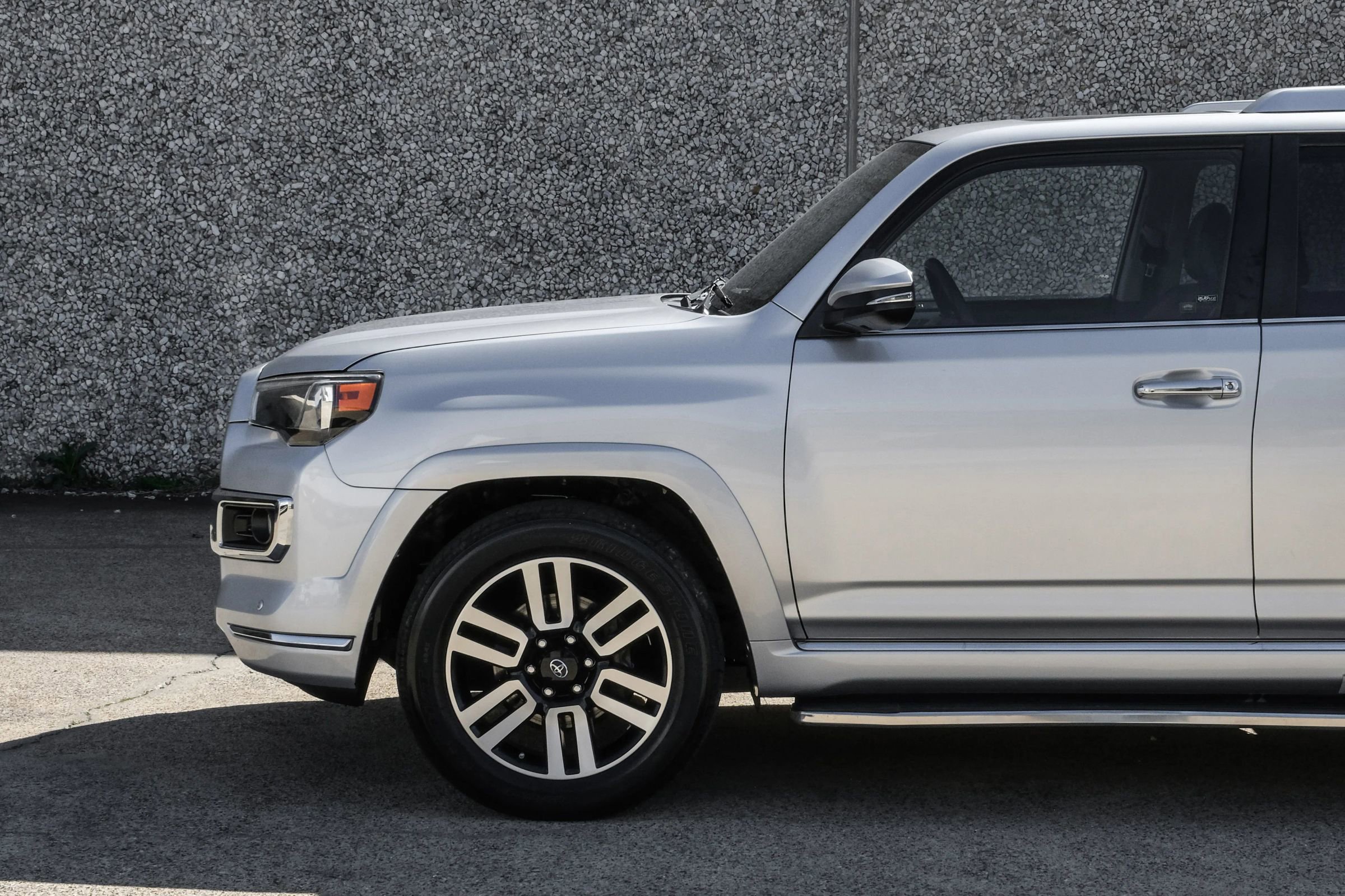 Used 2014 Toyota 4Runner Limited image 12