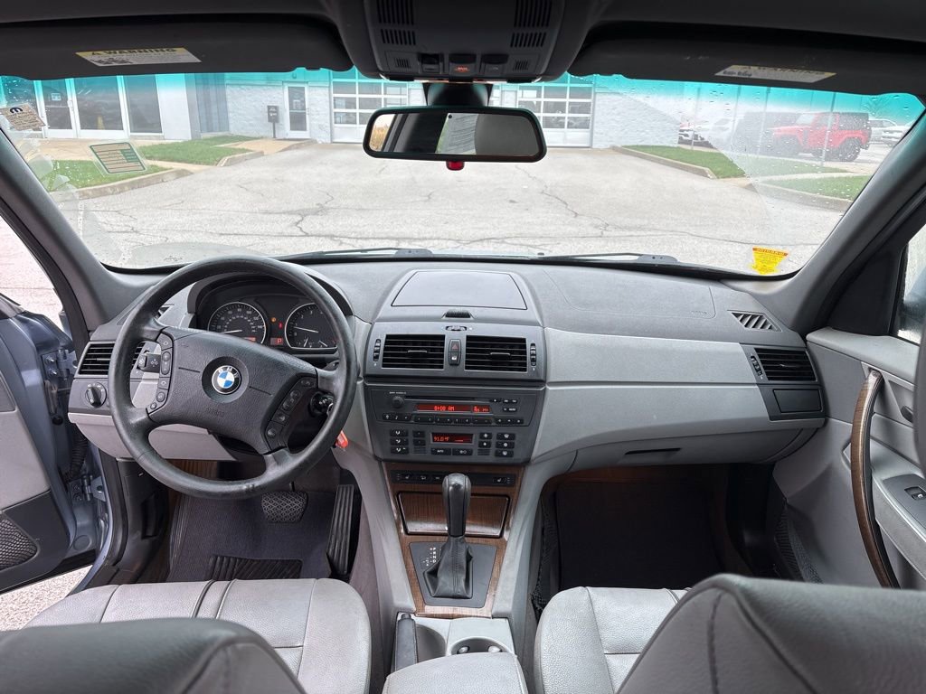 Used 2004 BMW X3 3.0i image 13
