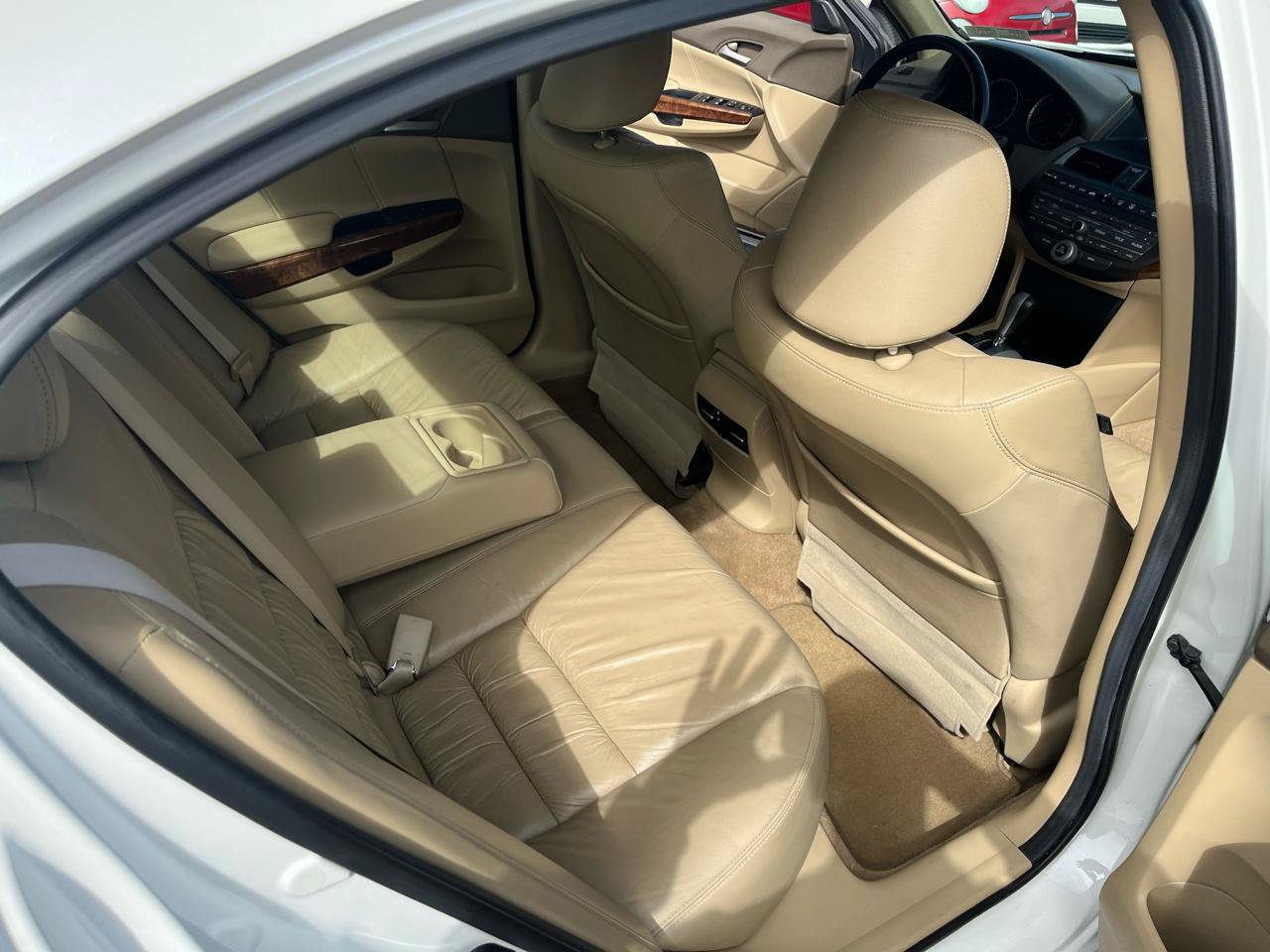 Used 2010 Honda Accord EX-L image 28