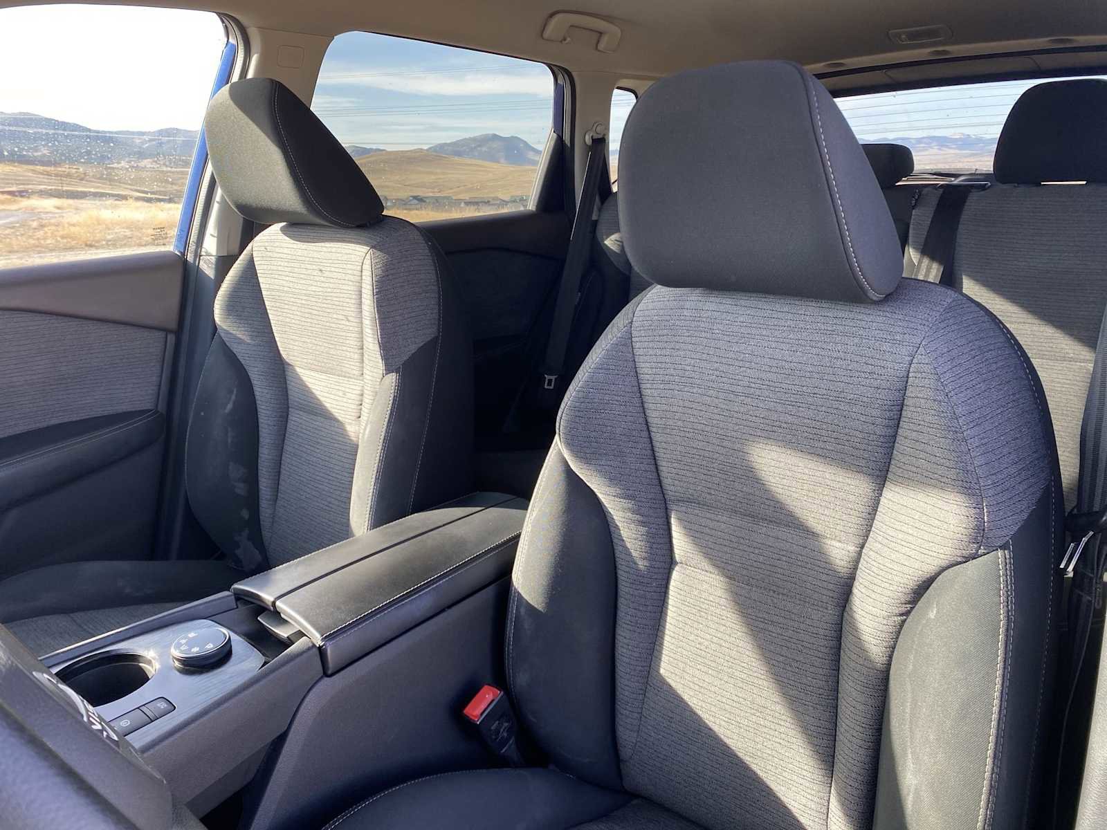 Used 2022 Nissan Rogue SV image 15