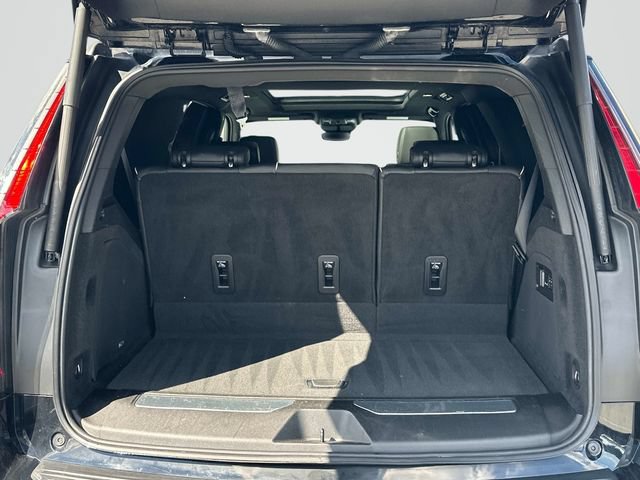 Used 2023 Cadillac Escalade Premium Luxury AWD/4WD image 19
