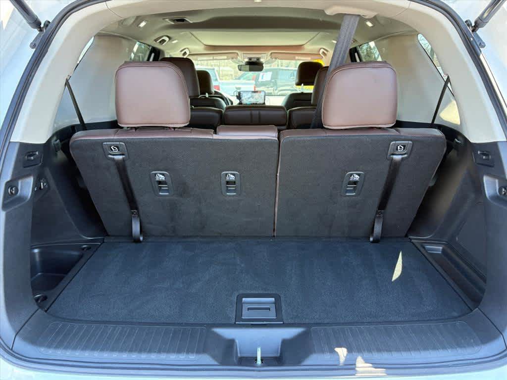 Used 2025 Honda Pilot Elite image 28
