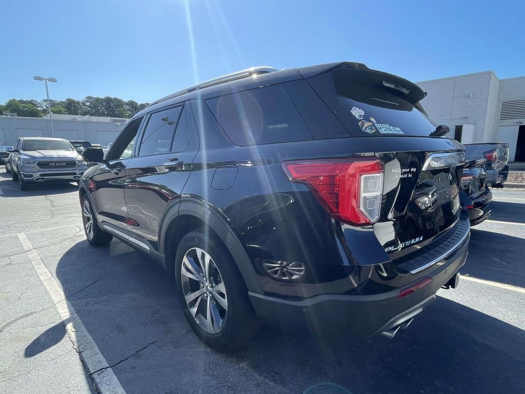 Used 2020 Ford Explorer Platinum image 11