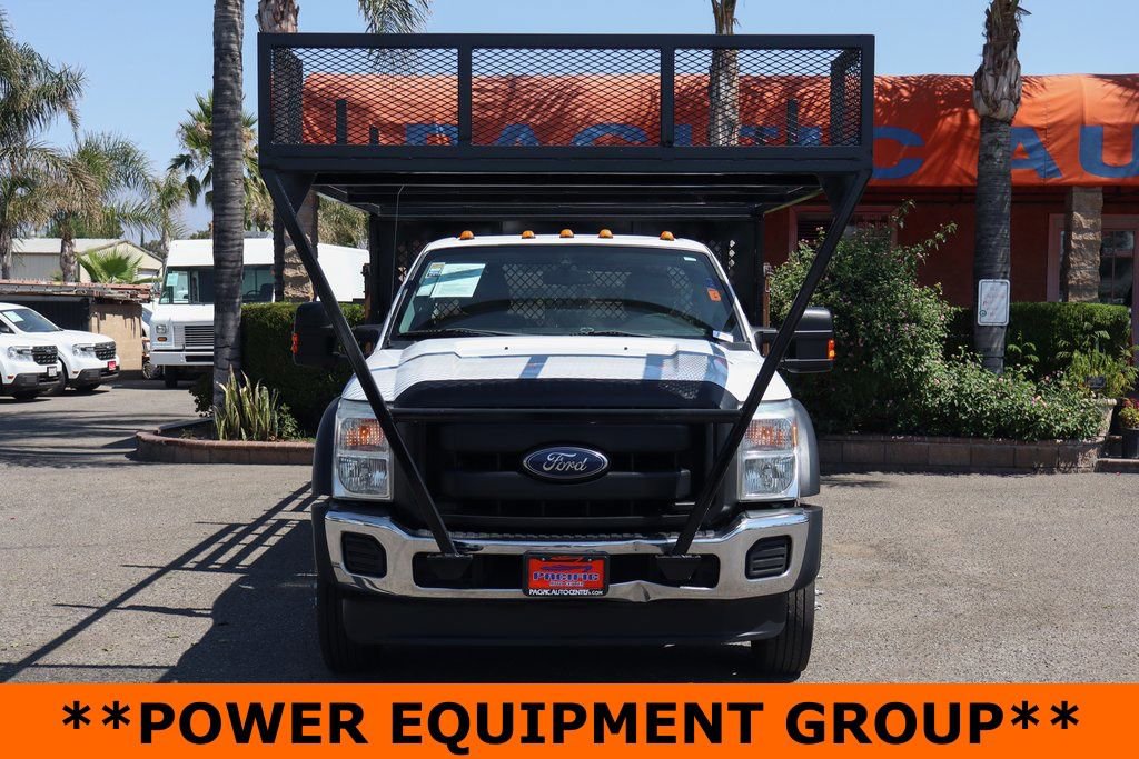 Used 2015 Ford F550 2WD Regular Cab Super Duty image 3