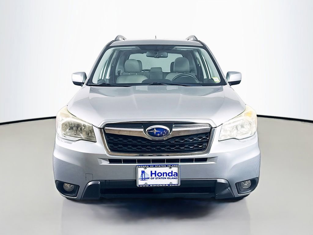 Used 2014 Subaru Forester 2.5i Limited AWD/4WD image 2