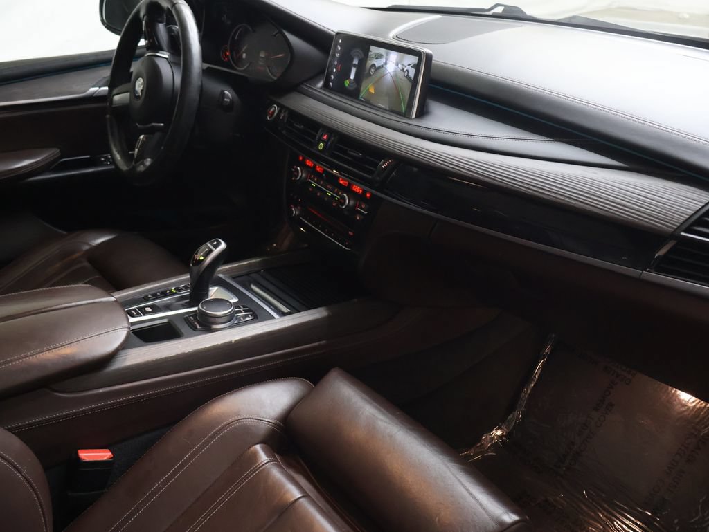 Used 2018 BMW X5 xDrive50i AWD/4WD image 10