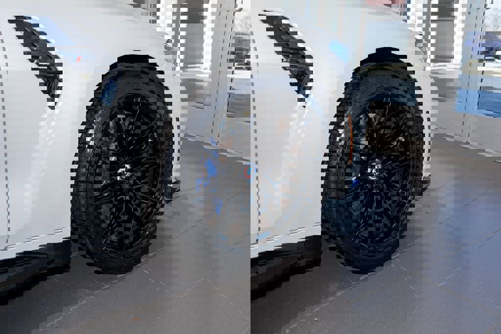 Used 2023 BMW M4 xDrive Competition w/ Executive Package image 6