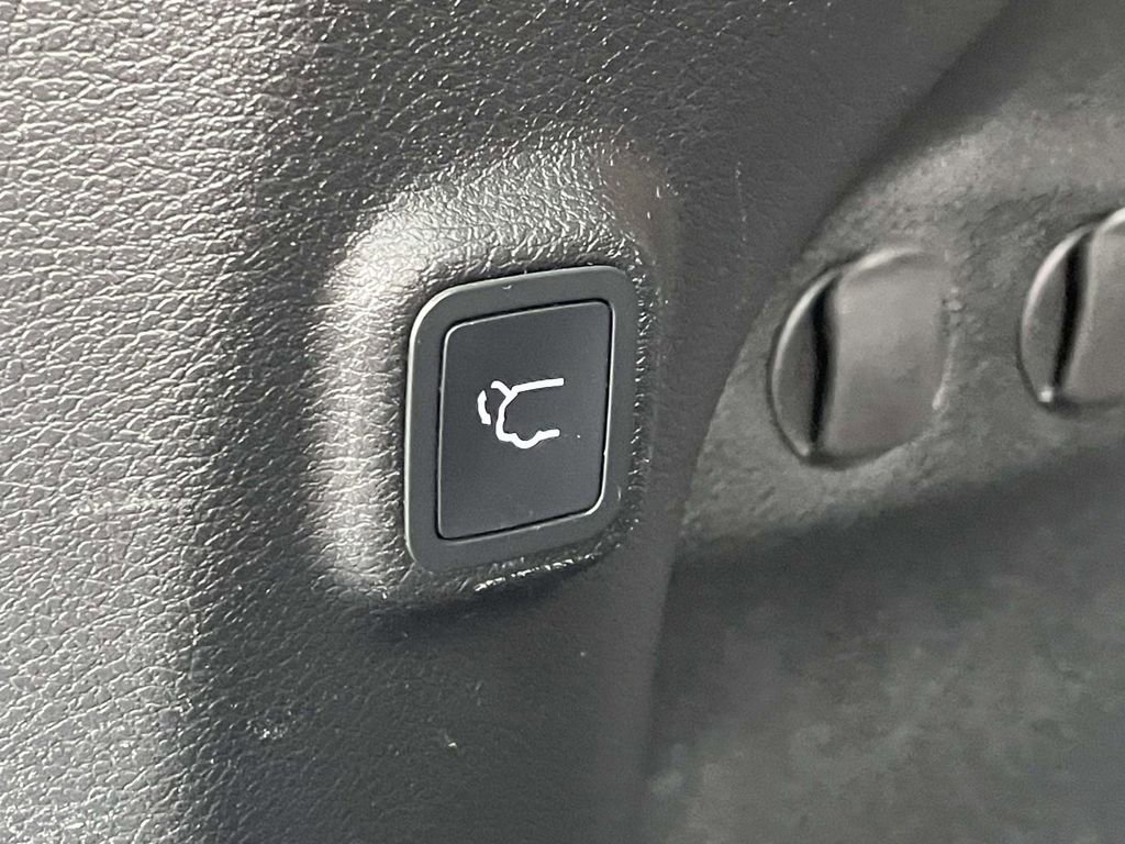 Certified 2021 Jeep Cherokee Trailhawk w/ Comfort/Convenience Group image 41