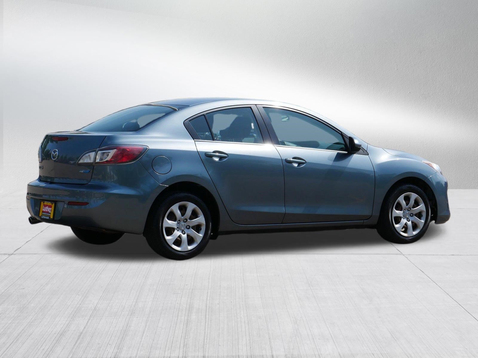 Used 2013 MAZDA MAZDA3 i Sport FWD image 7