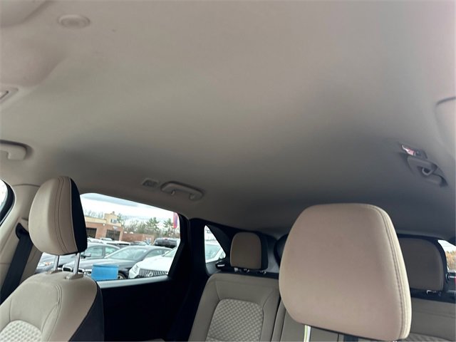 Certified 2020 Ford Escape SE image 28