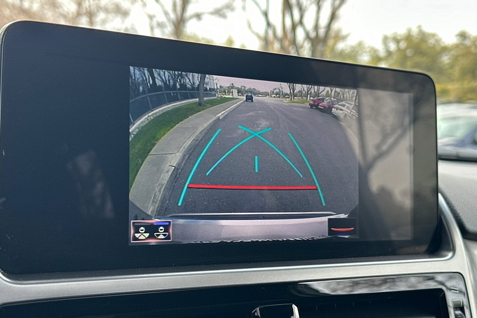 Used 2023 Lexus GX 460 Premium w/ Premium Package image 25