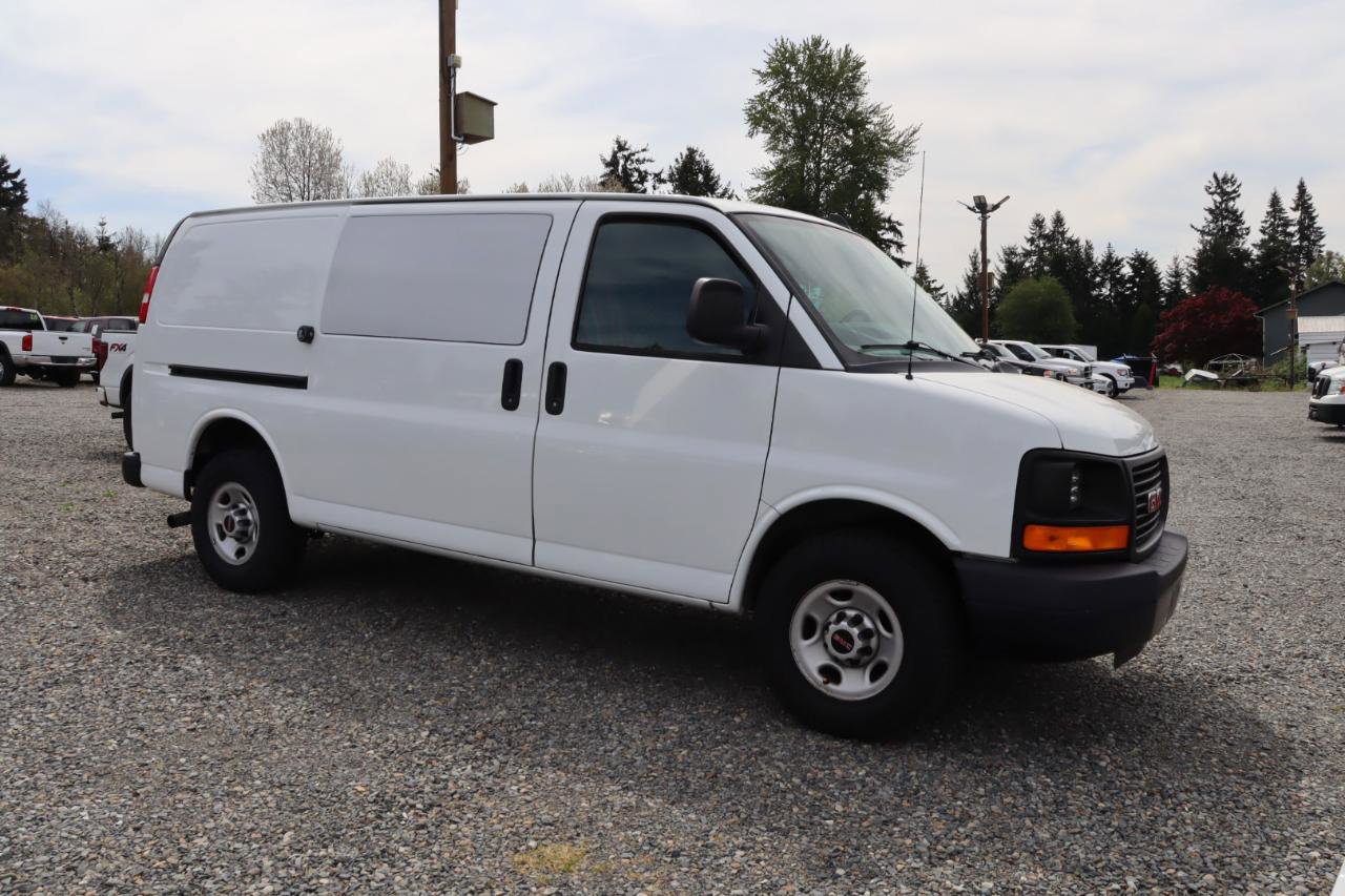 Used 2016 GMC Savana 3500 RWD image 6