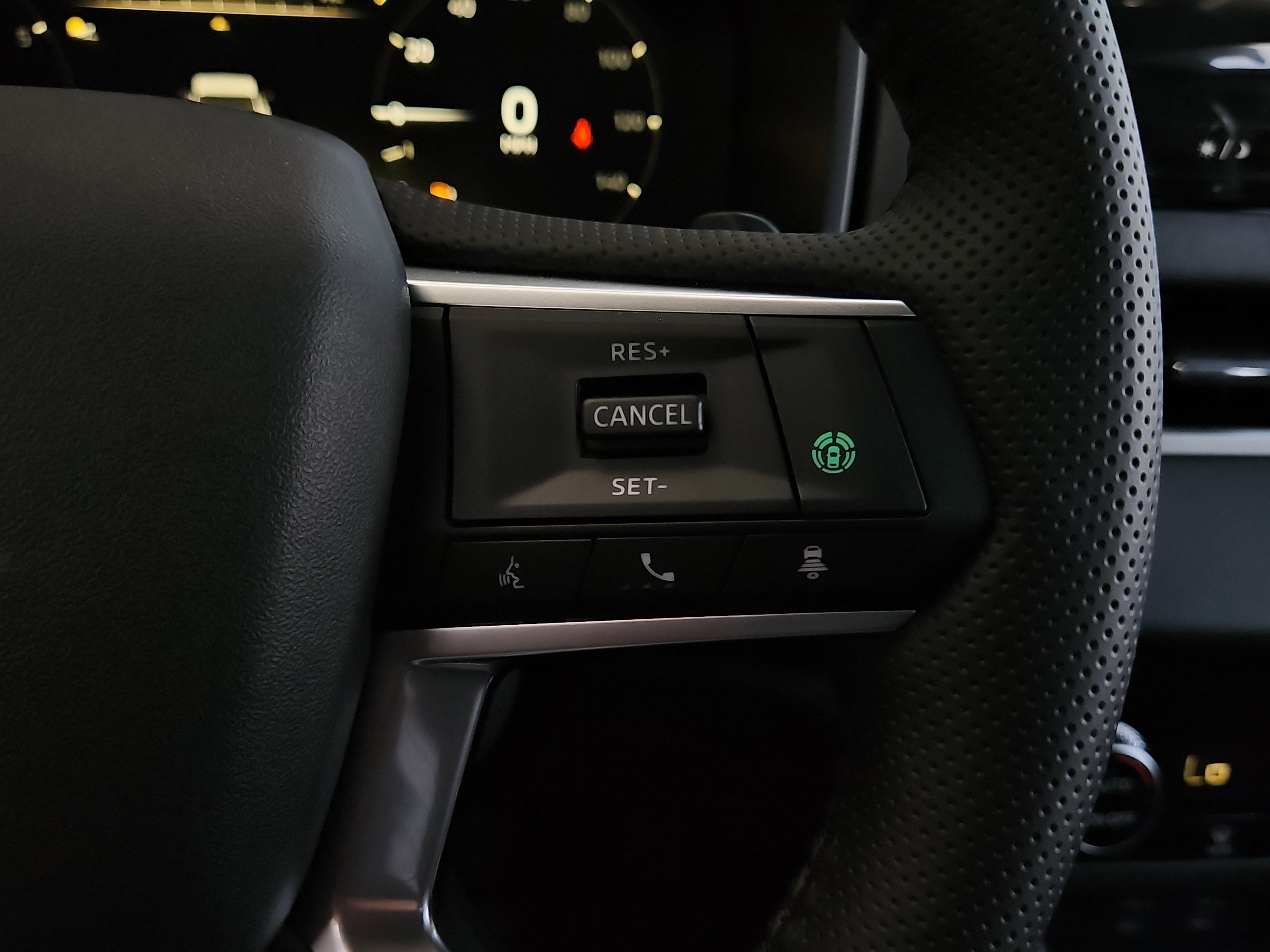 New 2025 Mitsubishi Outlander SE image 12