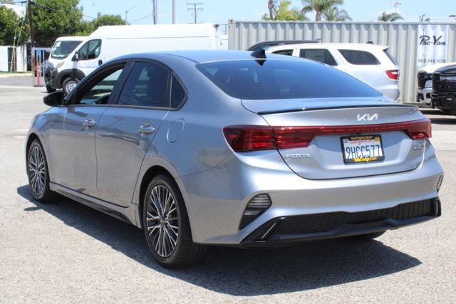 Used 2023 Kia Forte GT-Line w/ GT-Line Premium Package FWD image 3