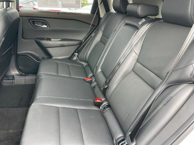 Certified 2023 Nissan Rogue SL w/ SL Premium Package image 8