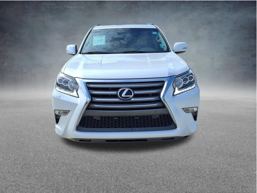 Used 2018 Lexus GX 460 Premium w/ Premium Package AWD/4WD image 2