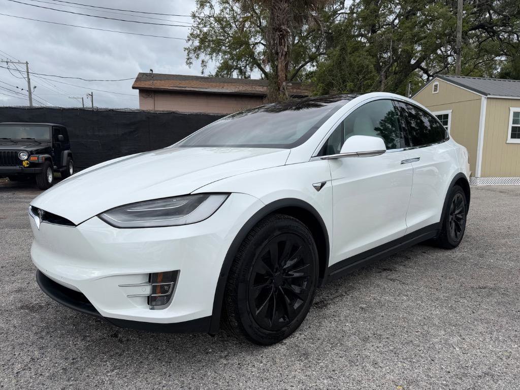 Used 2020 Tesla Model X Long Range image 1