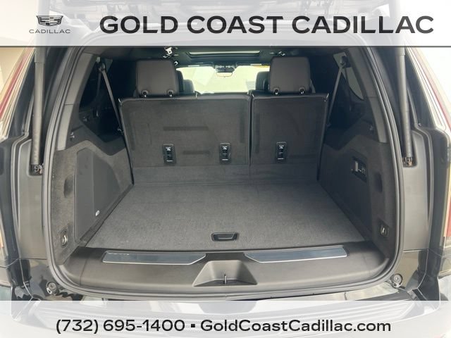 Certified 2025 Cadillac Escalade ESV Premium Luxury w/ Touring Package AWD/4WD image 14