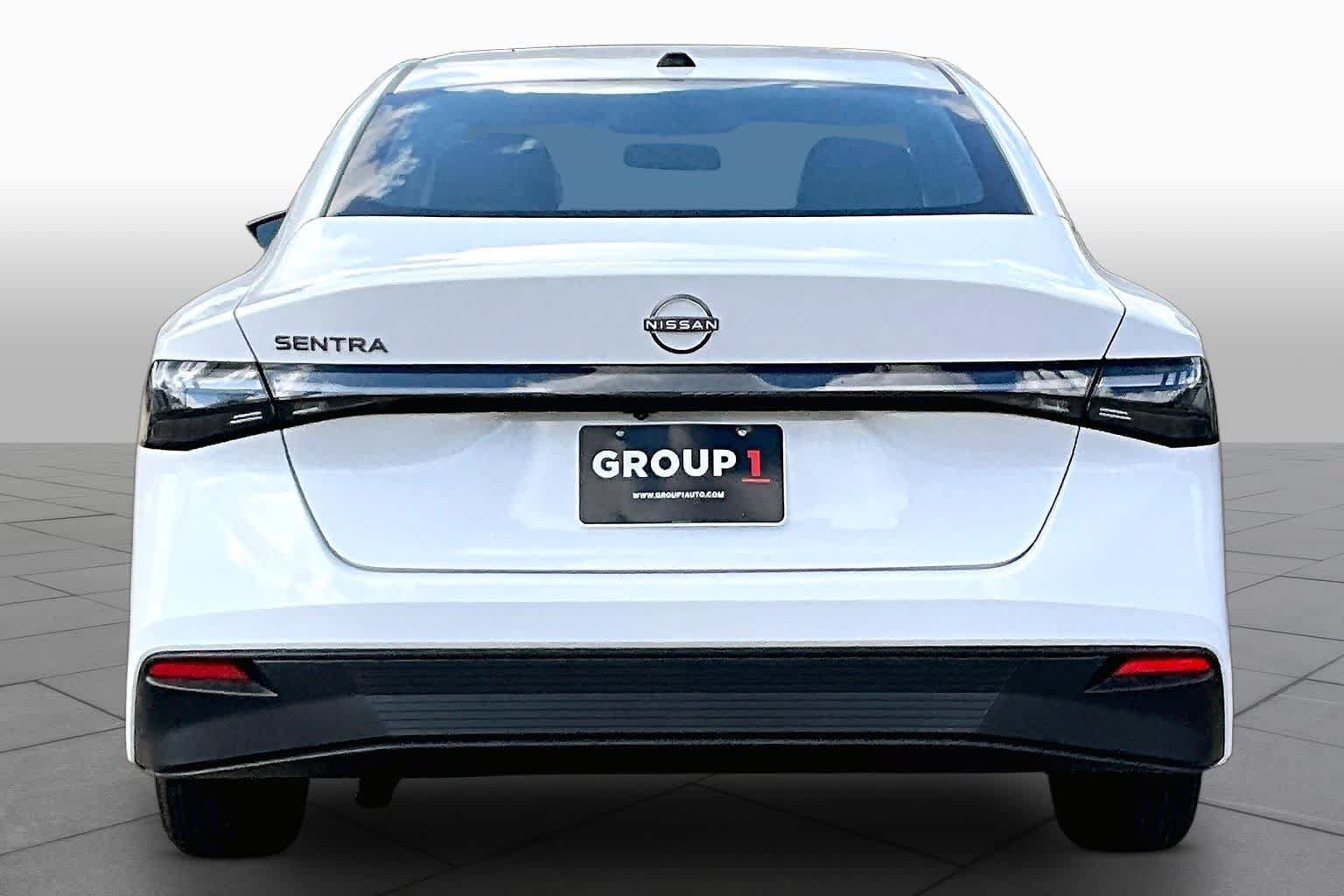 New 2027 Nissan Sentra S w/ Floor Mat Package FWD image 4