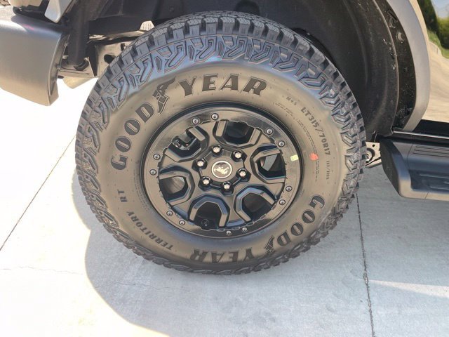 New 2026 Ford Bronco Outer Banks w/ Sasquatch Package AWD/4WD image 30