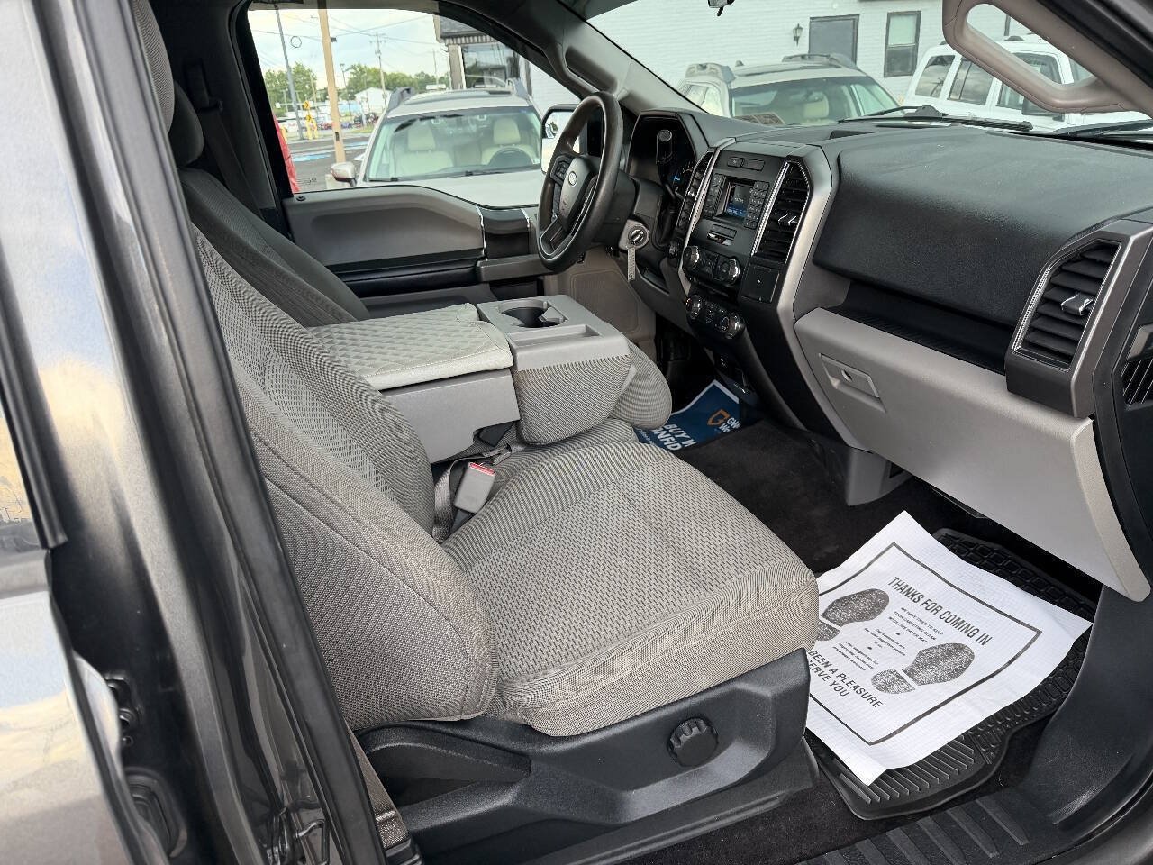 Used 2017 Ford F150 XLT AWD/4WD image 20