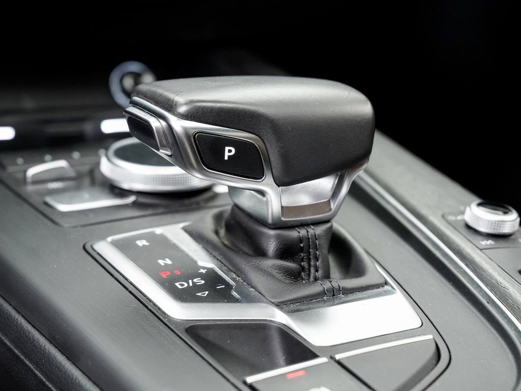 Used 2018 Audi A4 2.0T w/ 18" Wheel Package image 19