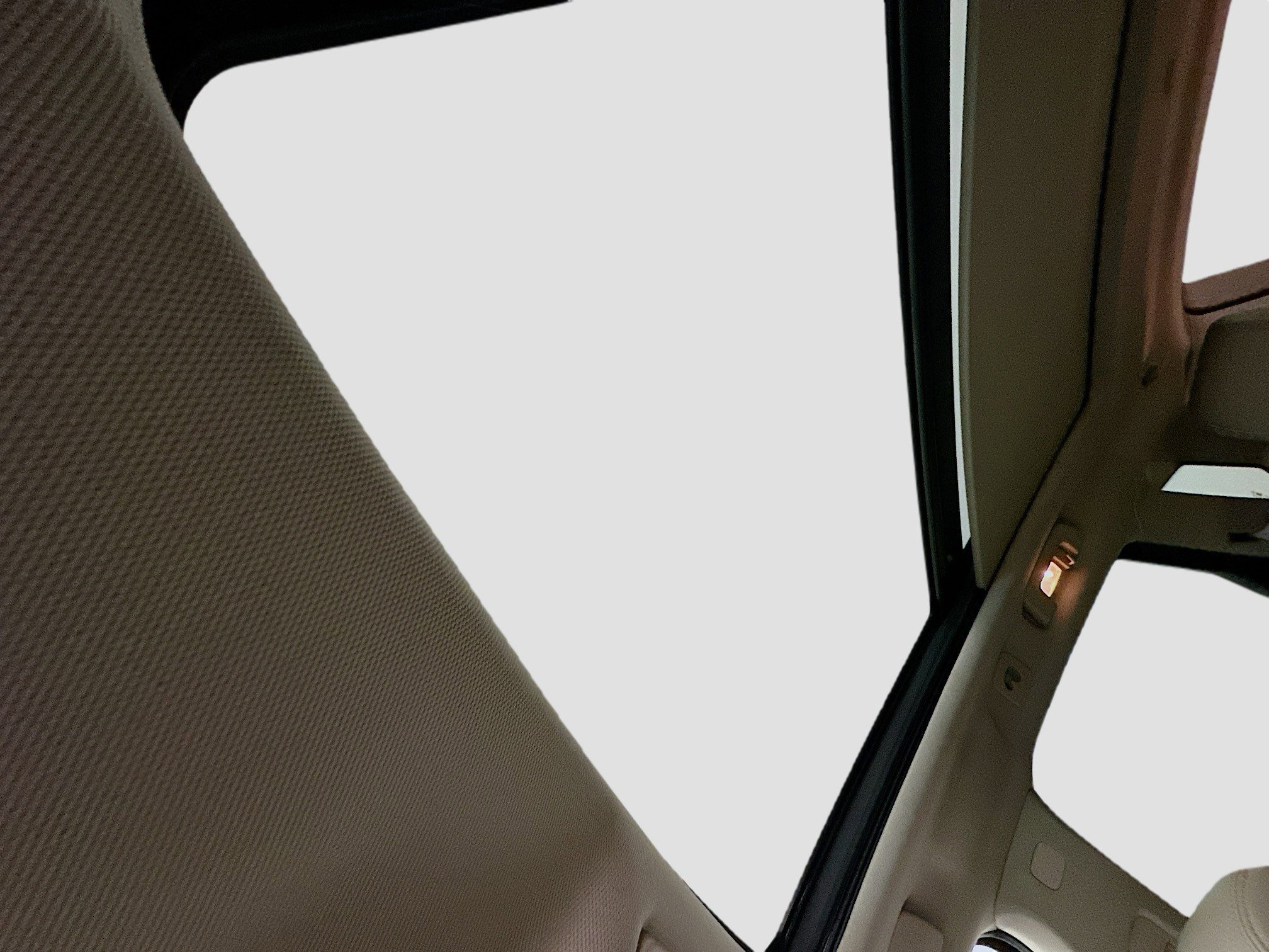 Used 2015 Cadillac SRX Luxury w/ Driver Awareness Package image 26