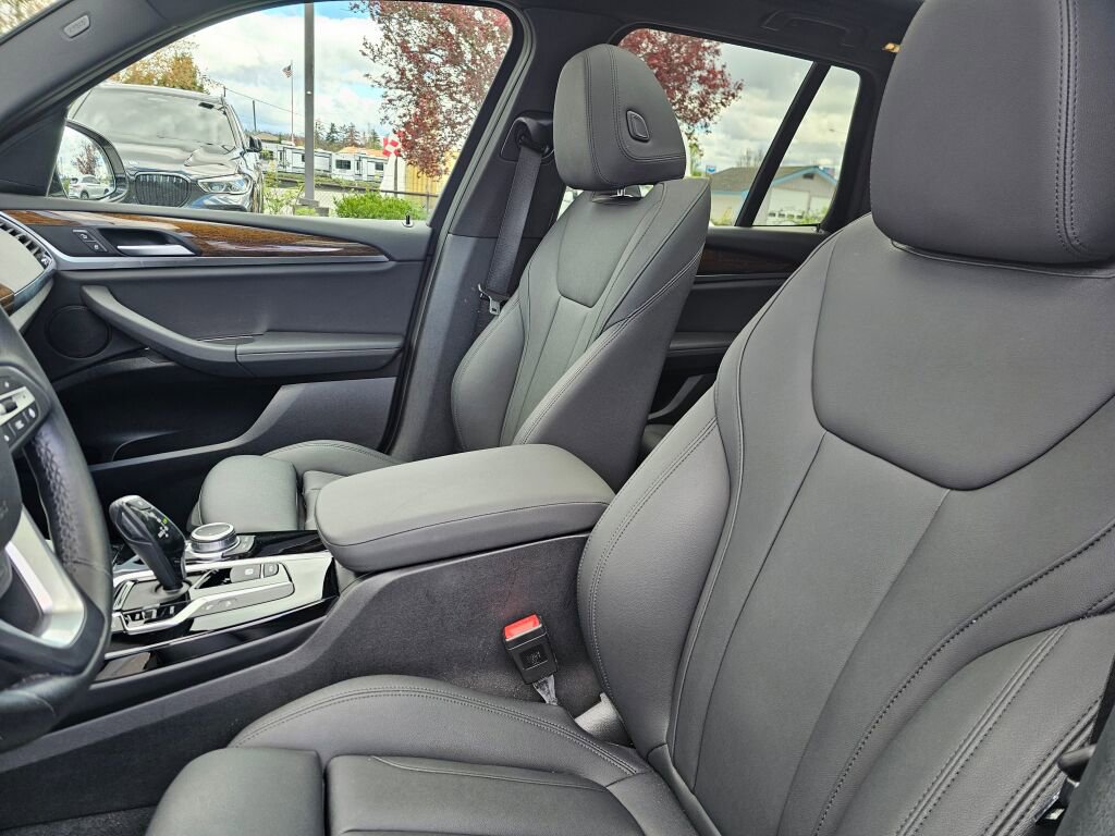 Used 2021 BMW X3 xDrive30i w/ Convenience Package image 23