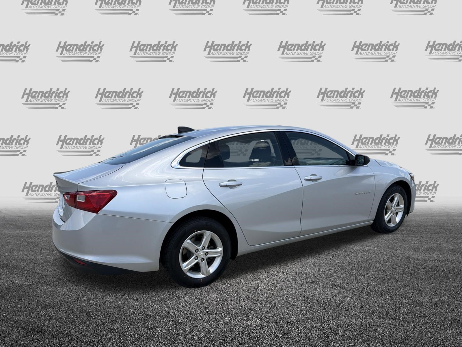 Used 2021 Chevrolet Malibu LS FWD image 10