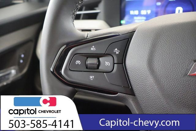 Used 2027 Chevrolet Bolt RS FWD image 17