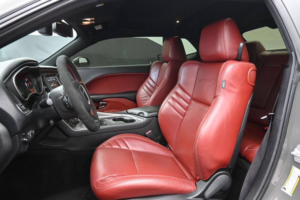 Used 2019 Dodge Challenger SRT Hellcat w/ Widebody Package RWD image 10