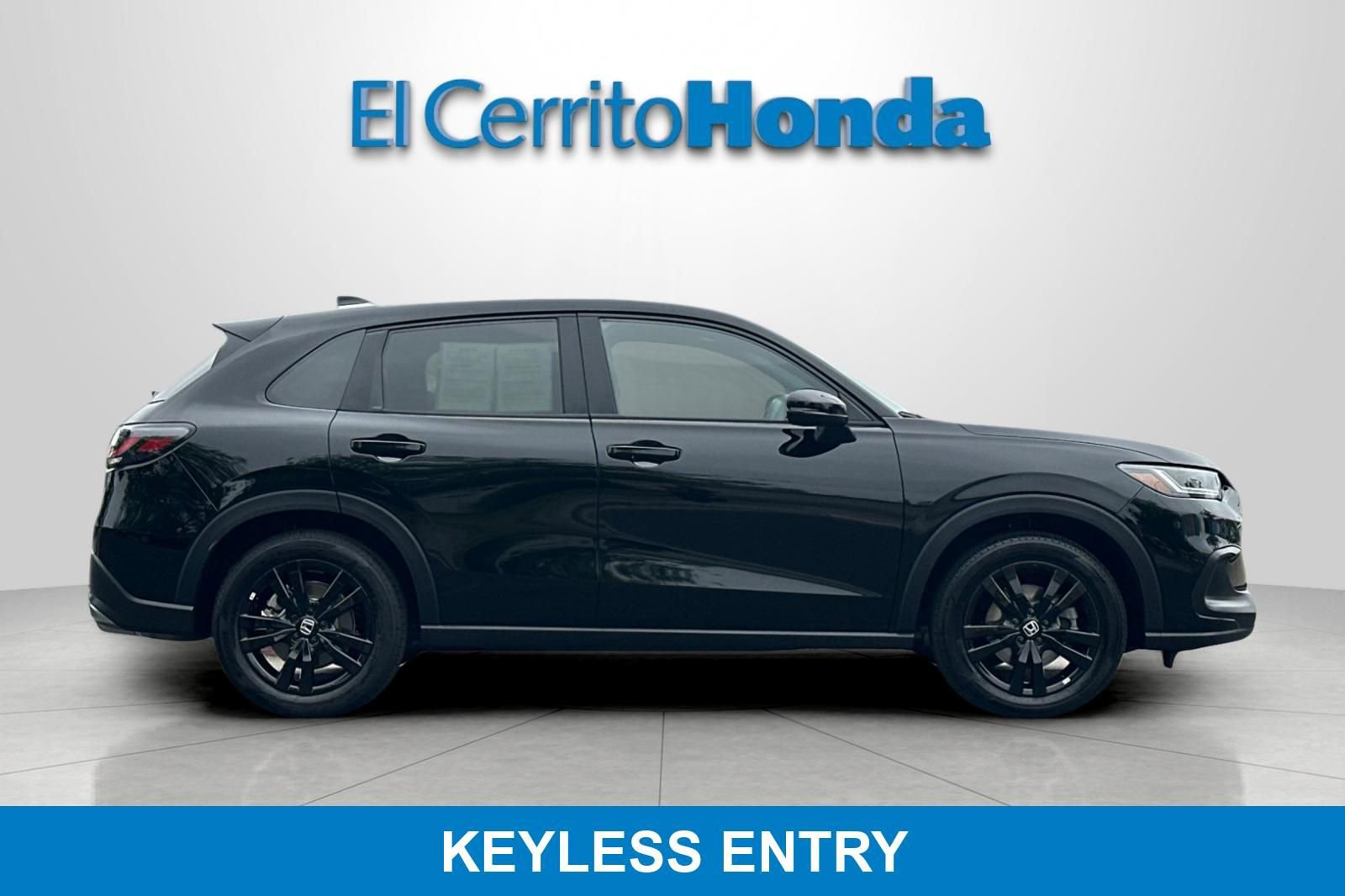 Used 2026 Honda HR-V Sport image 2