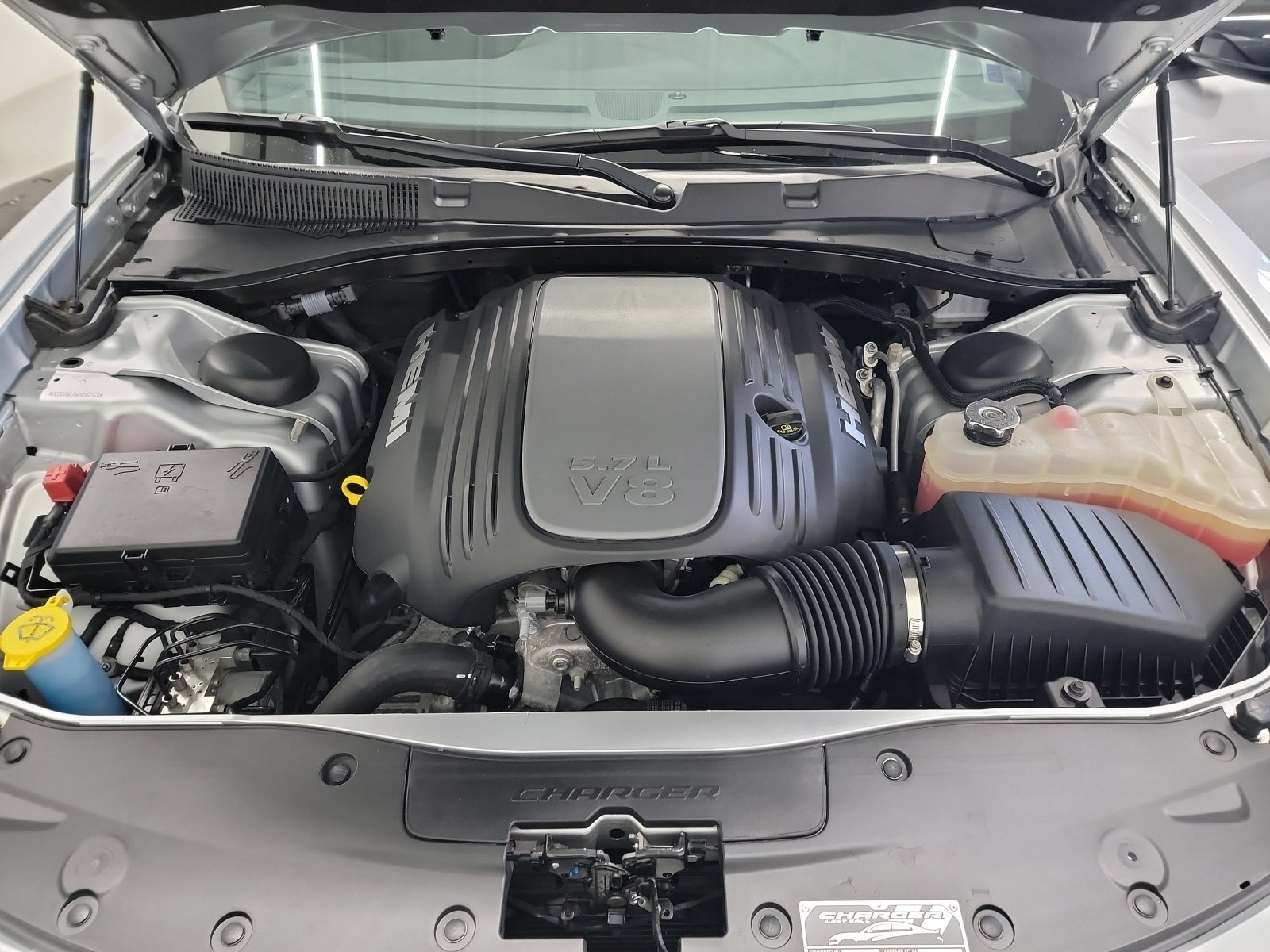 Used 2023 Dodge Charger R/T w/ Blacktop Package RWD image 25