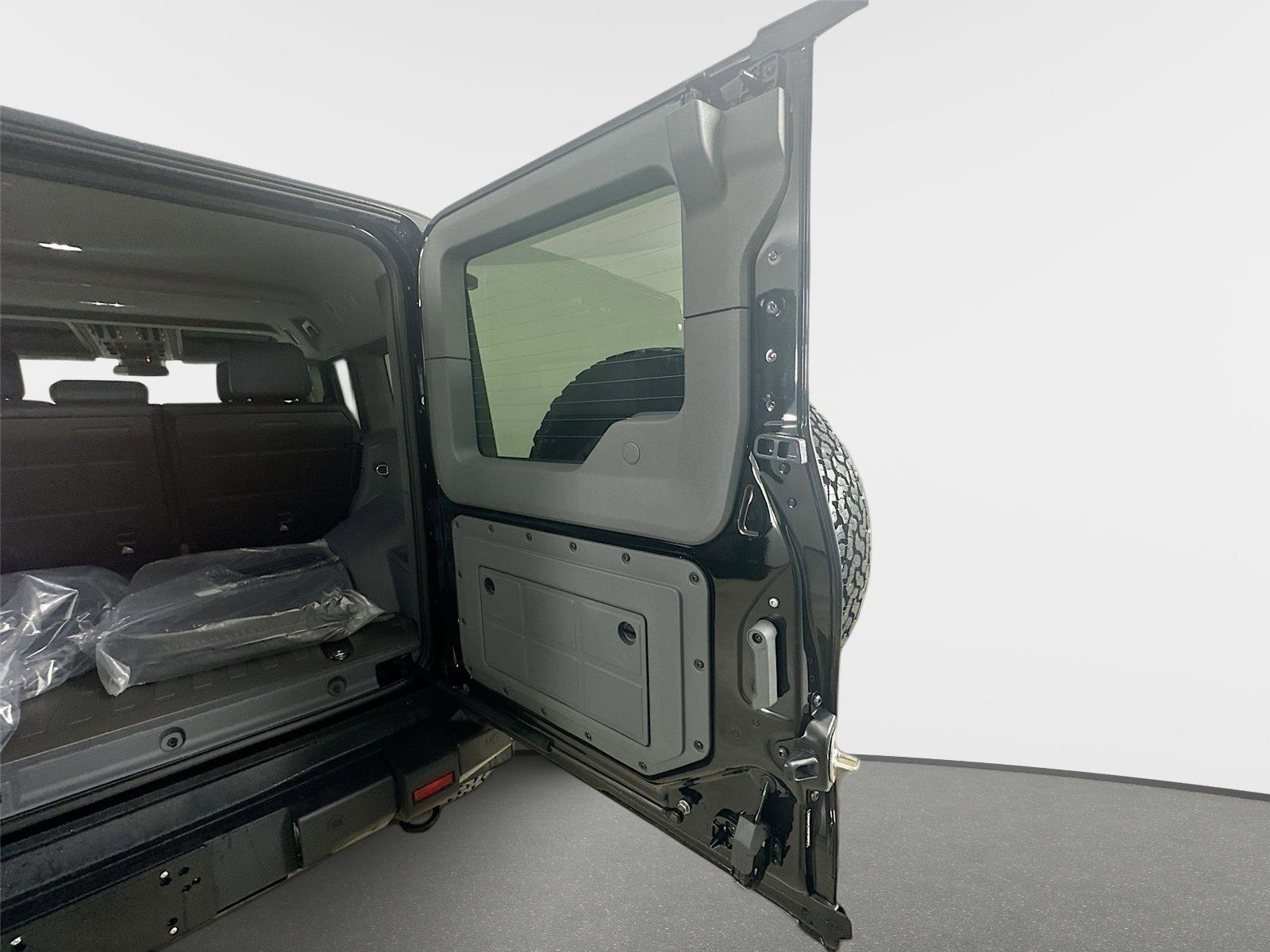 New 2025 INEOS Grenadier Fieldmaster Edition image 44