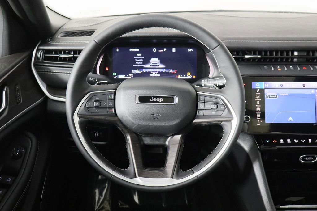 New 2026 Jeep Grand Cherokee Limited image 7