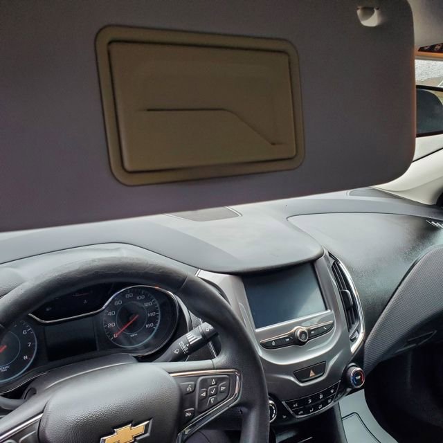 Used 2016 Chevrolet Cruze LT w/ Convenience Package FWD image 18