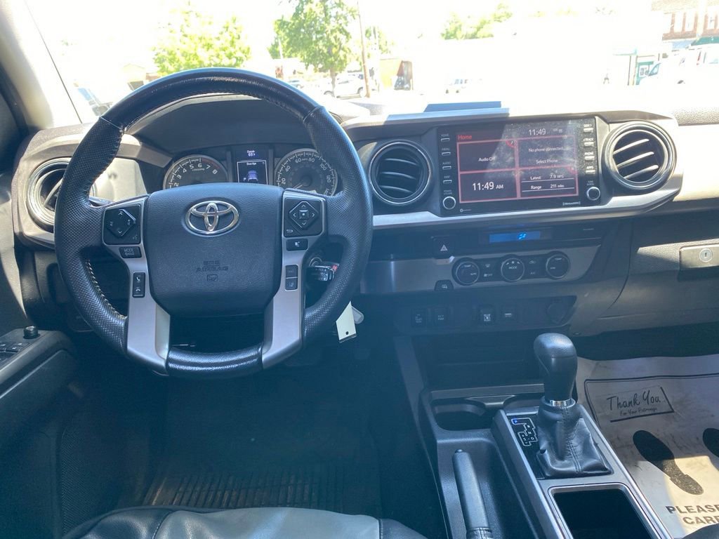 Used 2022 Toyota Tacoma SR5 w/ Technology Package RWD image 13