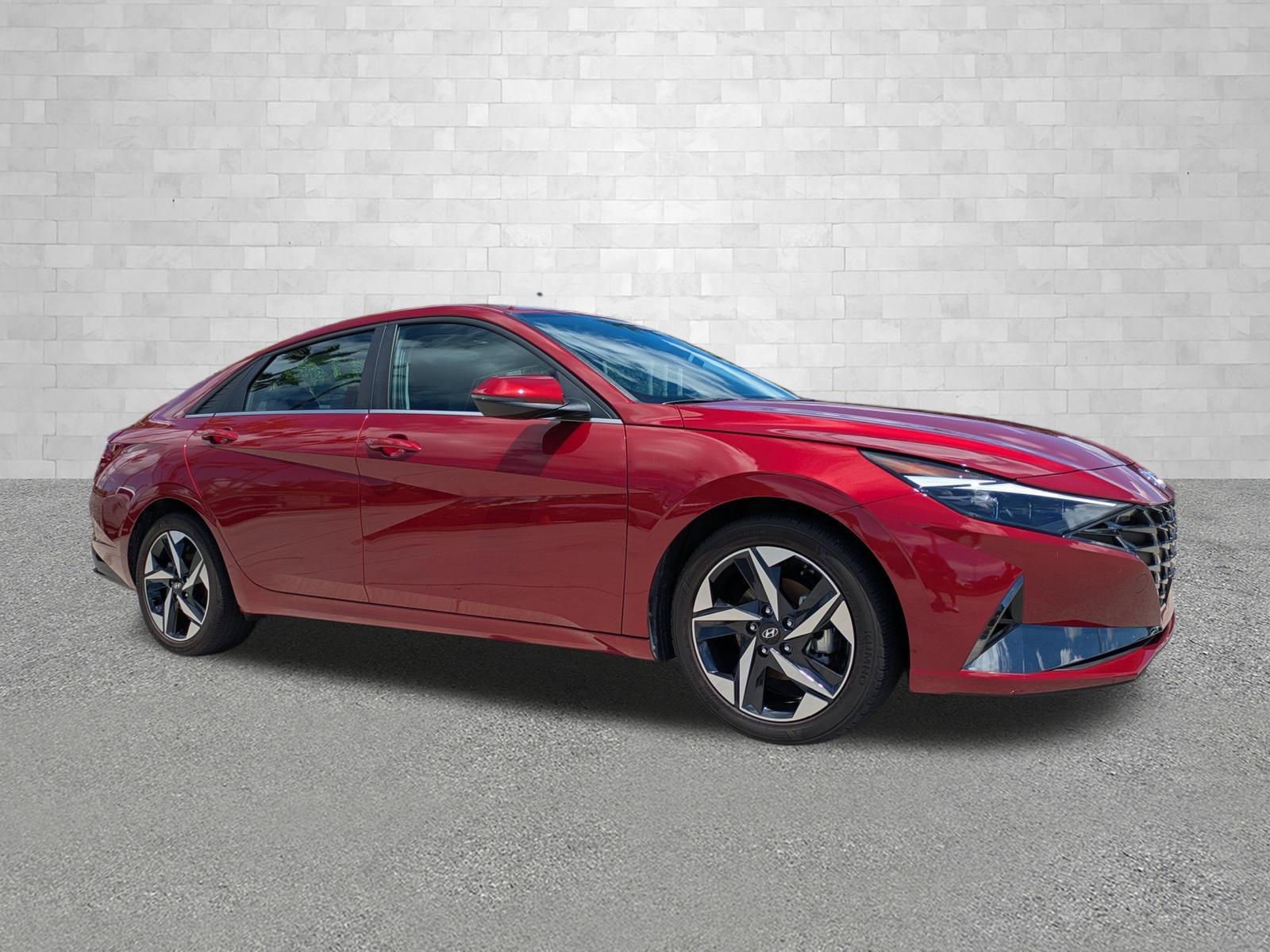 Certified 2023 Hyundai Elantra Limited w/ Cargo Package