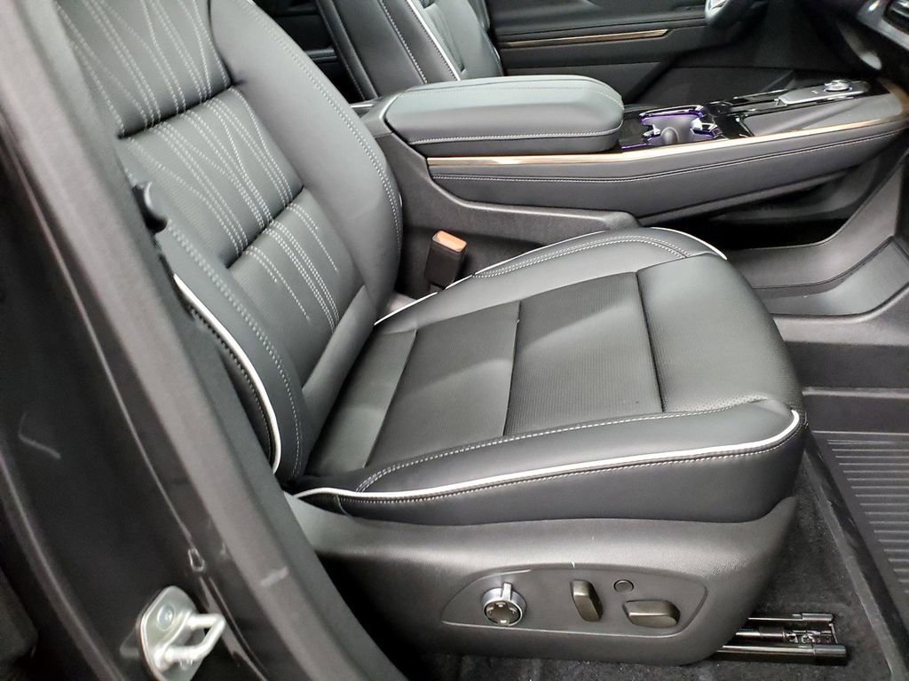 New 2026 Buick Enclave Avenir w/ Super Cruise Package image 20