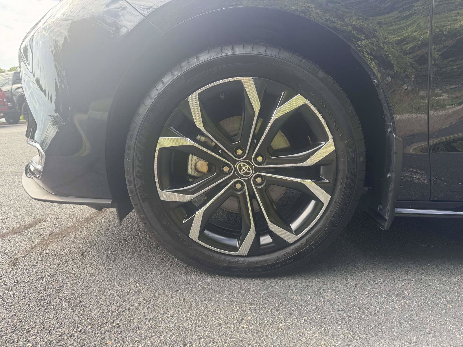 Certified 2025 Toyota Sienna Platinum FWD image 10