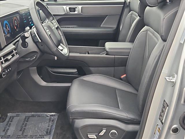 Used 2026 Hyundai Santa Fe SEL FWD image 14