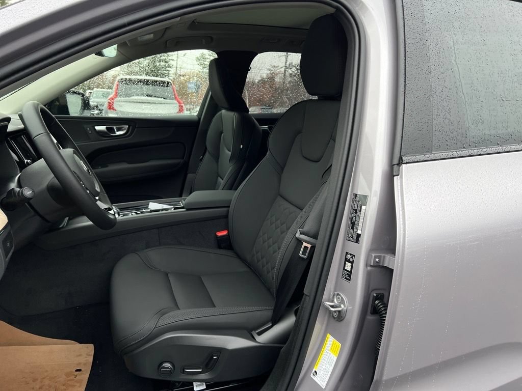 New 2026 Volvo XC60 B5 Plus w/ Protection Package Premier AWD/4WD image 12