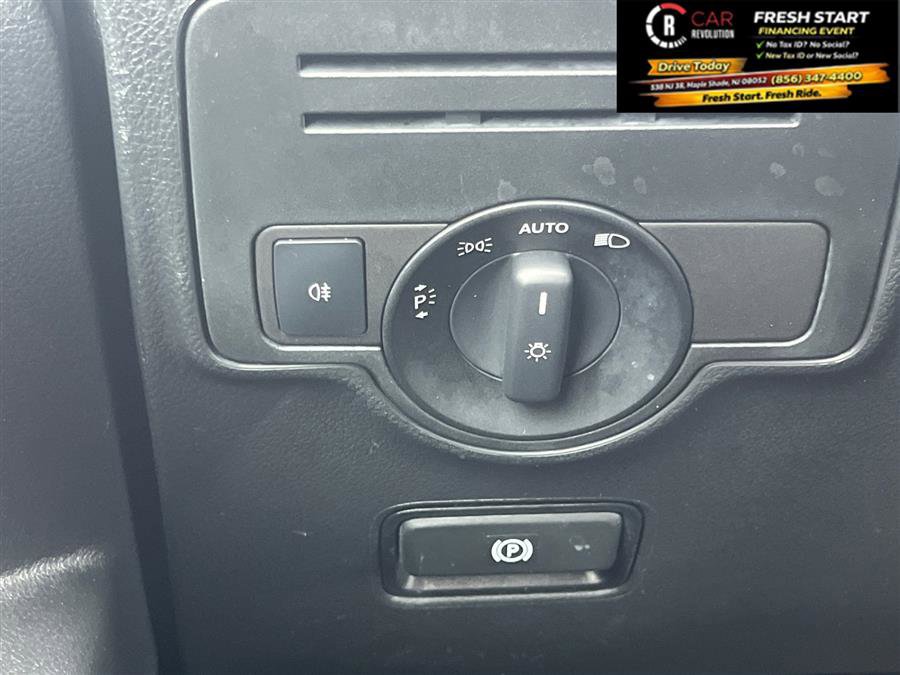 Used 2021 Mercedes-Benz Metris image 22