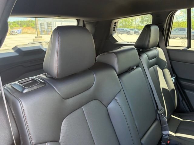 New 2026 Jeep Cherokee Limited AWD/4WD image 32
