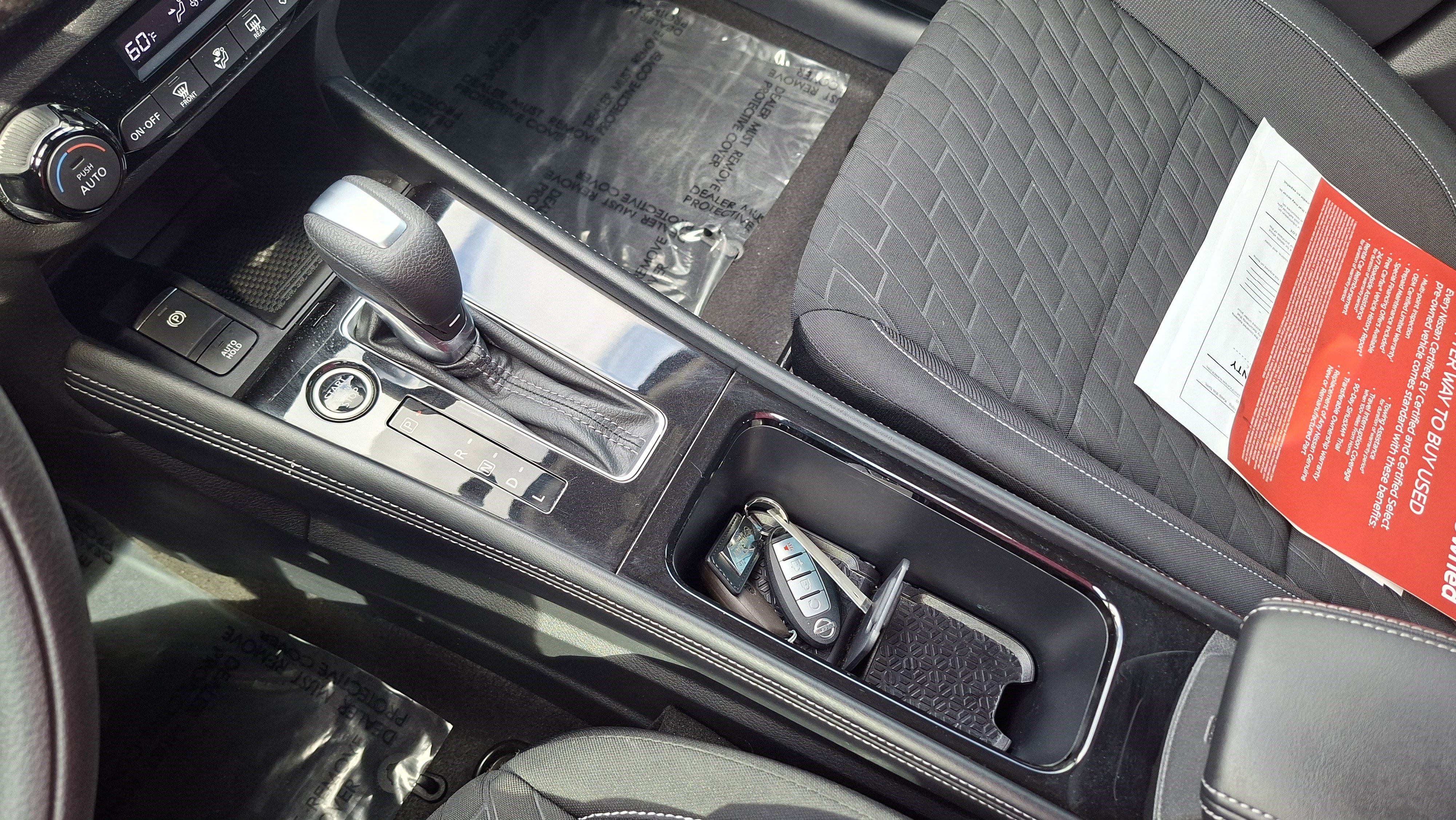 Used 2021 Nissan Kicks SV image 15