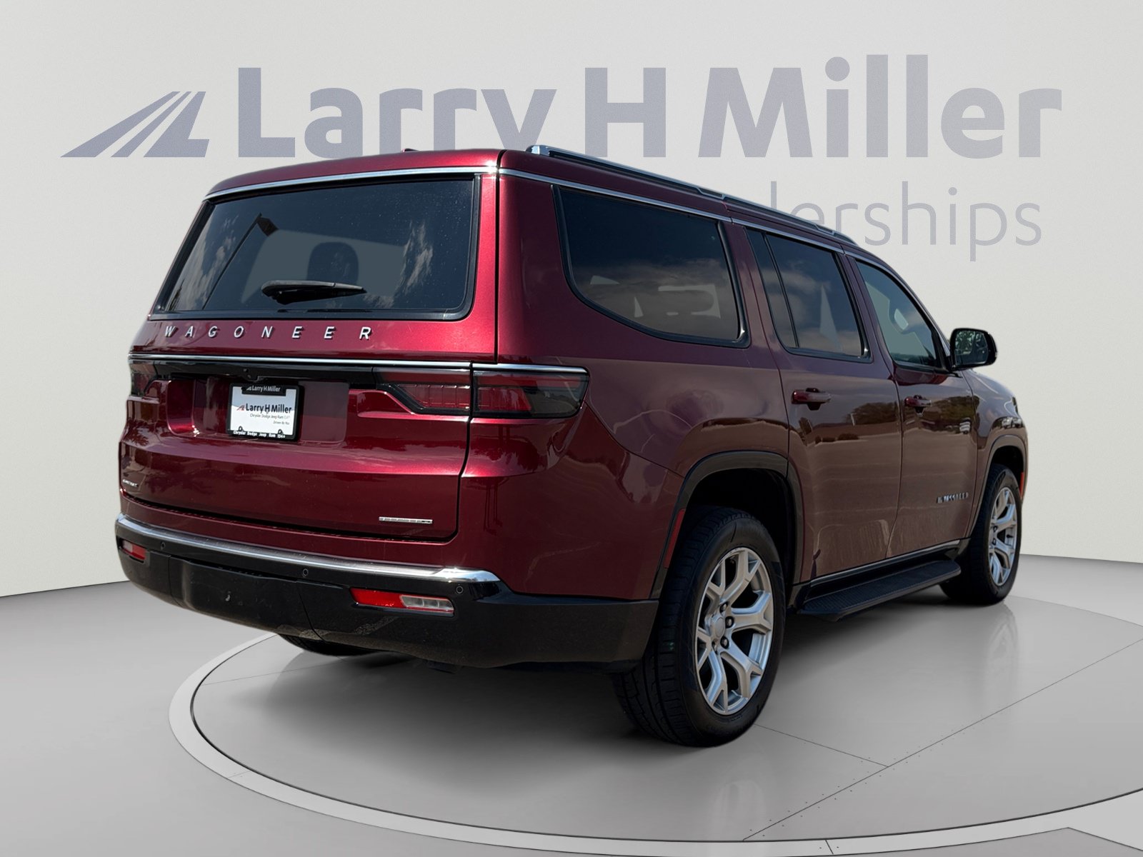 Used 2022 Jeep Wagoneer Series II AWD/4WD image 6