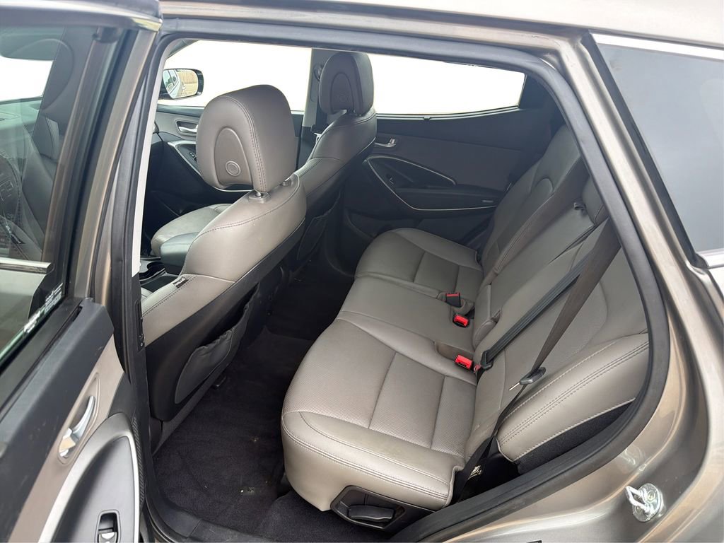 Used 2017 Hyundai Santa Fe Sport FWD image 11