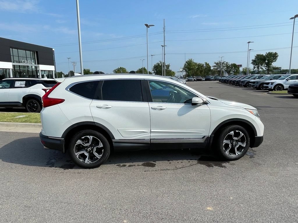 Used 2017 Honda CR-V Touring image 8