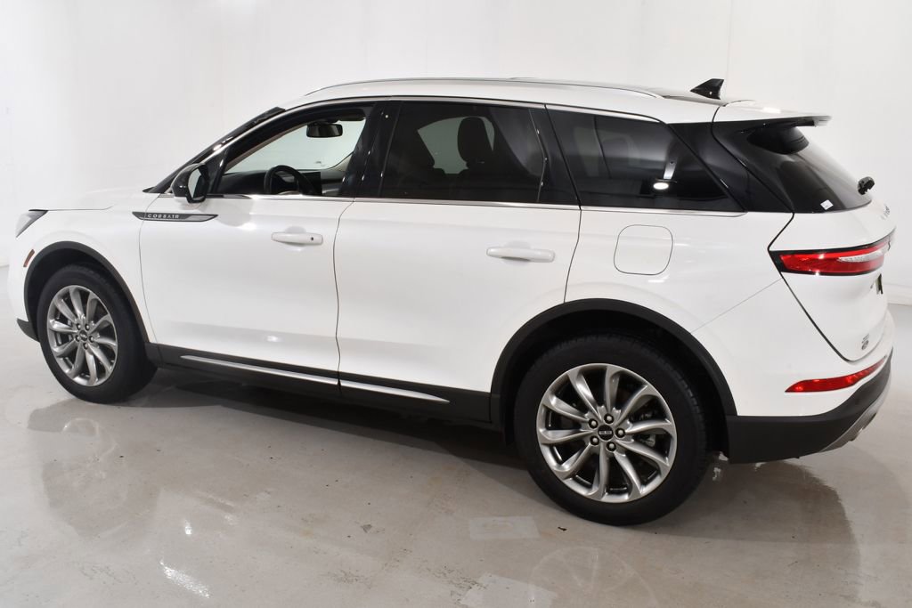 Used 2022 Lincoln Corsair AWD w/ Premium Package image 15