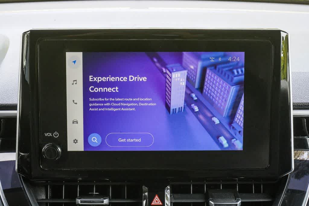 Used 2023 Toyota Corolla Cross XLE FWD image 14
